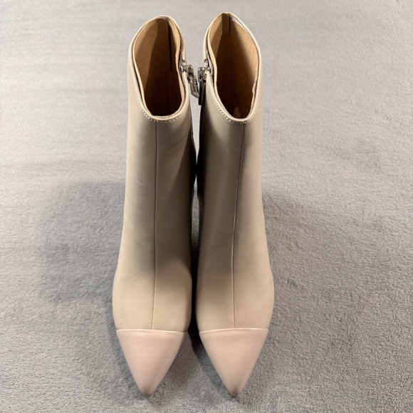 Calvin Klein Gentley Leather Cap Toe Ankle Boots- NWOT - Picture 4 of 13